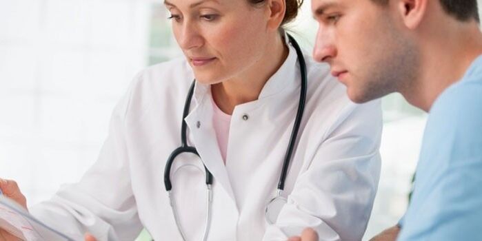 consulta con un médico para la cistitis